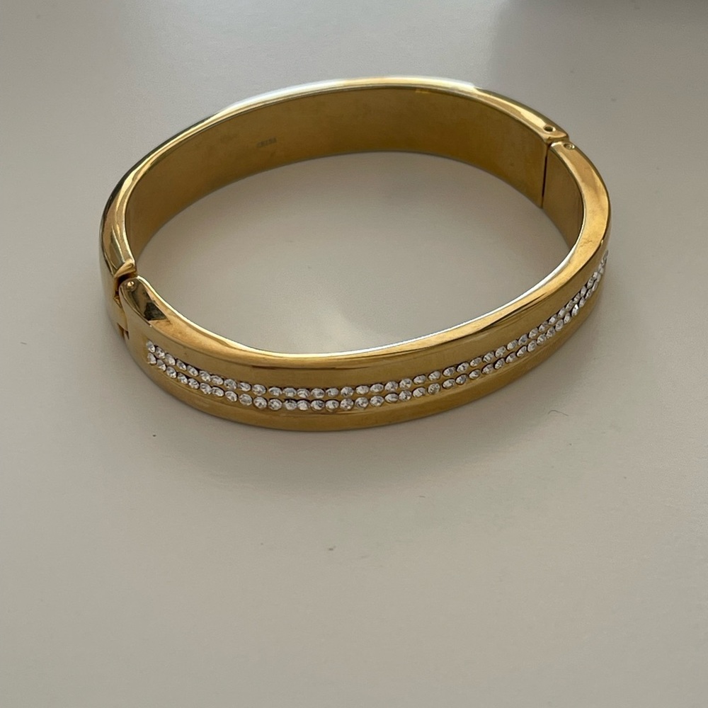 Elegant Gold Bracelet with Crystal Accents by Melania Trump